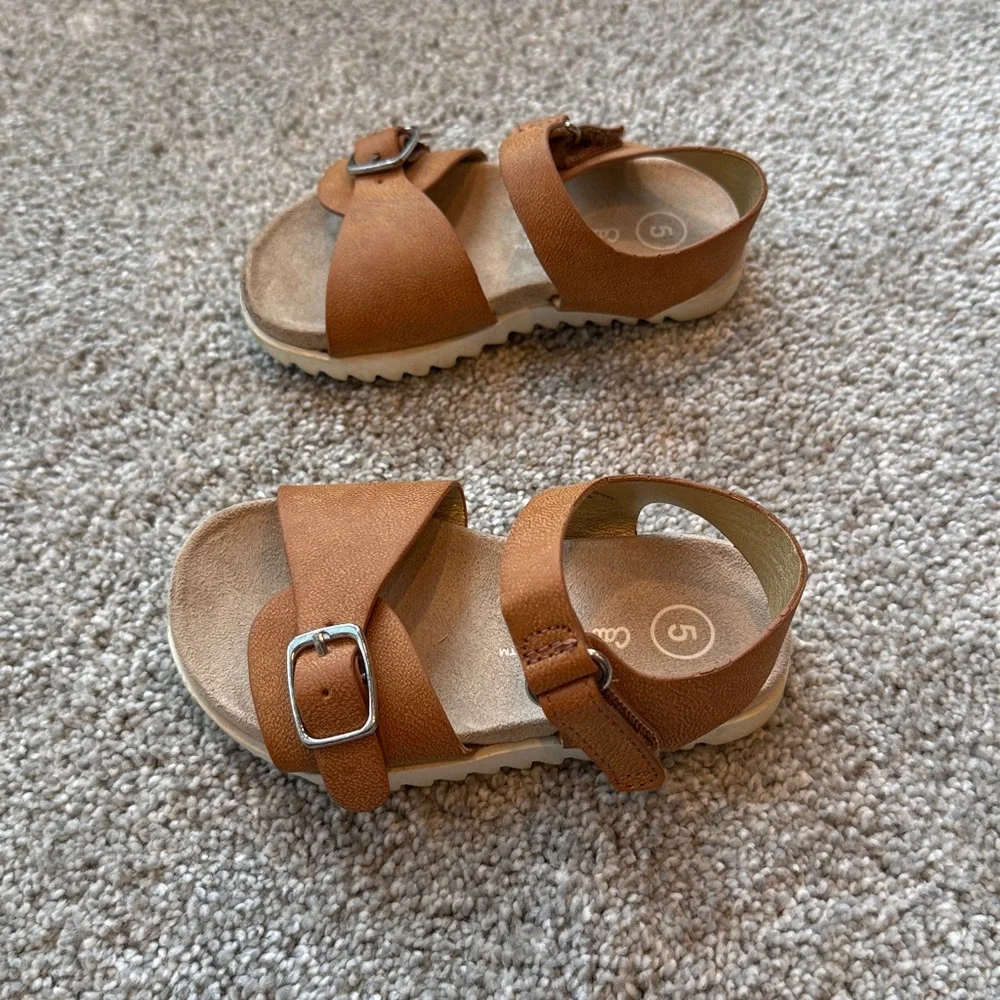 Cat & Jack- Toddler Girls' Shaelyn Sandals, size 5 Hook & Loop Contoured Footbed